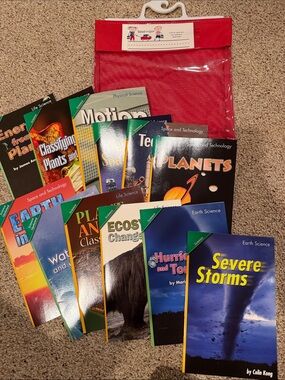 12 Non fiction books with carrying case Brand New 3rd-5th grade level